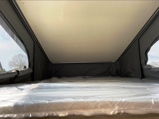 16 Guglielmi camper nuovi - Dreamer Cap Land-tetto a soffietto