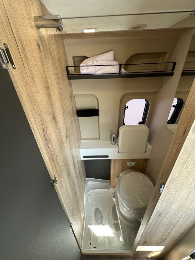 14 Guglielmi camper nuovi - Elnagh E-Van K2-doccino