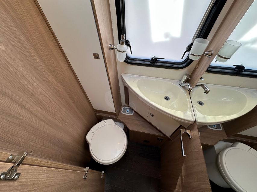 19 Guglielmi camper usati - Laika Kosmo 509-bagno