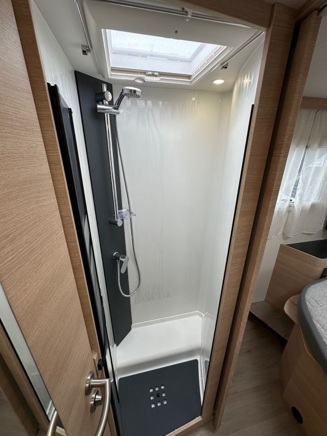 17 Guglielmi camper nuovi - Rapido 666 F Optimum Line-doccino