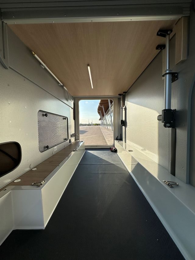 4 Guglielmi camper nuovi - Rapido C86i-garage2