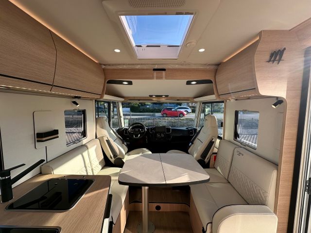6 Guglielmi camper nuovi - Rapido C86i-dinette2