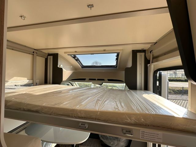 7 Guglielmi camper nuovi - Elnagh Baron Compact 539-basculante